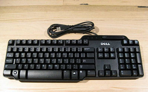 Клавиатура Dell RT7D60 (2 фото из 3)