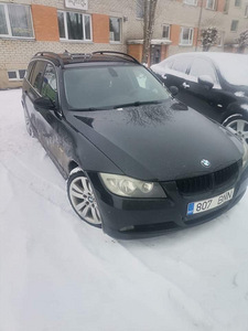M/V BMW 330d 170kw ‘06 (10 foto / 11)