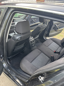 BMW 330d (7 foto / 8)
