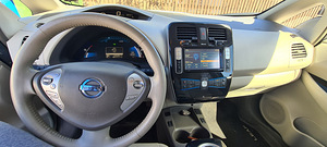 Nissan Leaf 3590 (7 фото из 8)