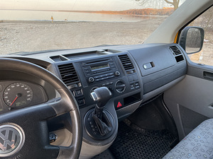 Volkswagen Transporter T5 (14 foto / 15)