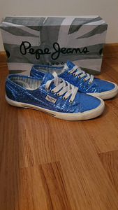Pepe Jeans (2 фото из 2)