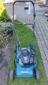 Muruniiduk MAKITA (3 foto / 5)