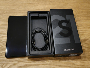 Samsung Galaxy S21 Ultra 256gb (2 foto / 5)