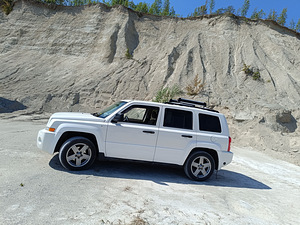 Продам jeep Patriot (11 фото из 15)