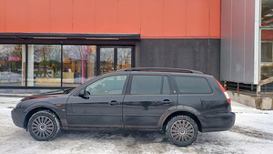Ford Mondeo Ggia 2.5 v6 manuaal (7 foto / 11)