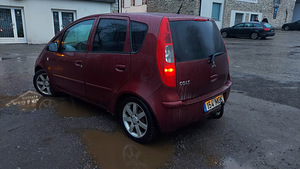 Mitsubishi Colt 2006 1.5d semiautomaatkasti rikkega (3 foto / 8)