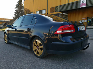 Saab 9-3 110kw manuaal (8 foto / 15)