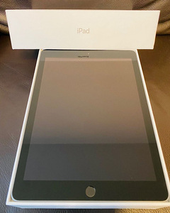 iPad WIFI 32gb Space Grey (6 Generation) (3 foto / 6)