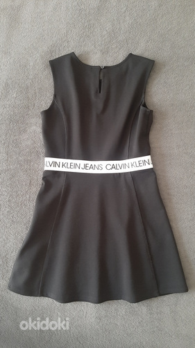 Must Calvin Kleini kleit (foto #2)