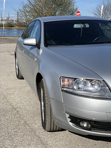 Audi A6C6 Quattro (3 foto / 14)