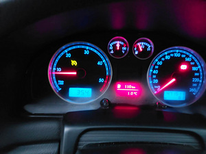 Vw passat 1.9 96kw (5 foto / 7)