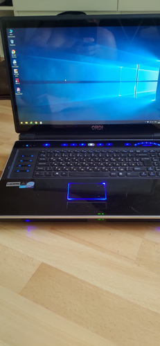 Clevo m980nu