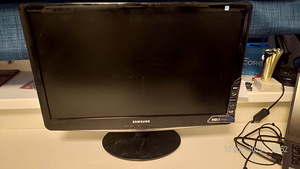Монитор Телевизор samsung syncmaster b2330hd (5 фото из 5)