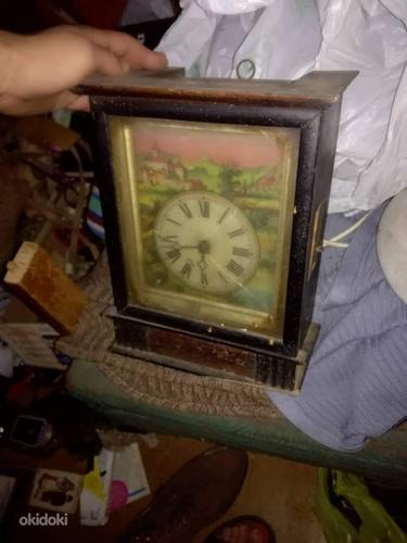 Старые старинные часы (фото #2)