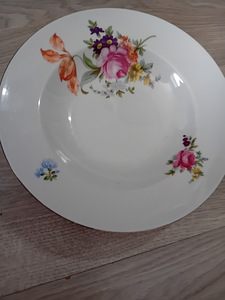 Тарелки Kahala и поднос (2 фото из 6)