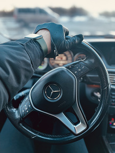 Mercedes-Benz AMG package (9 foto / 9)