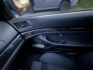 BMW 525D, E39, 2001 рестайлинг (9 фото из 15)