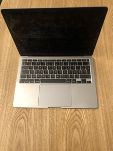 MacBook Air - 2020 - 13 inch - Sidereal Grey (2 foto / 3)
