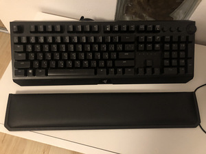 Klaviatuur Razer Blackwidow Elite + Kõrvaklappid Kraken (3 foto / 3)