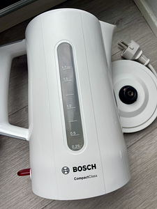 Чайник Bosch TWK3A011 (5 фото из 6)