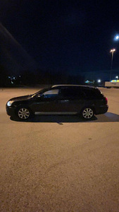 Toyota Avensis 2006 2,2d (2 foto / 7)