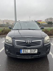 Toyota Avenida 2.2d D4D (1 foto / 8)