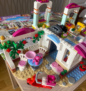 Оригинальный LEGO Friends (2 фото из 8)