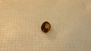 Sphene; looduslik;0,93ct; kollane roheline; Madagaskar; Si-1; (8 foto / 10)