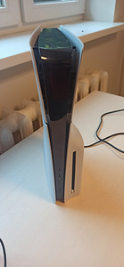 Sony Playstation 5 (4 фото из 4)