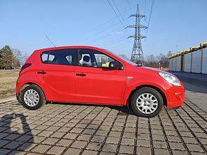 HYUNDAI I20 (3 foto / 14)