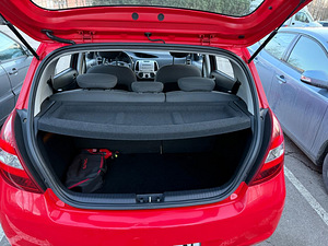 HYUNDAI I20 (8 foto / 14)