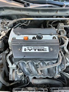 Honda accord 2.4 executive i-VTEC 2010. (9 foto / 10)