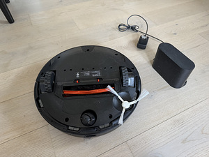 Робот-пылесос Xiaomi Mi Robot Vacuum Mop Pro (STYTJ02YM) (2 фото из 4)