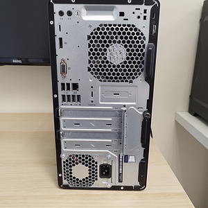 Väga heas korras äriklassi HP ProDesk 400 G4 (3 foto / 3)