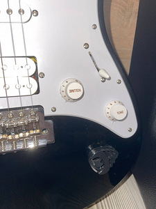 Elektrikitarr Yamaha Pacifica + Võimendi Marshall (3 foto / 6)
