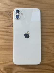 iPhone 11 64gb (4 фото из 9)