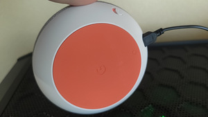 Умная колонка Google Home Mini Charcoal (4 фото из 4)