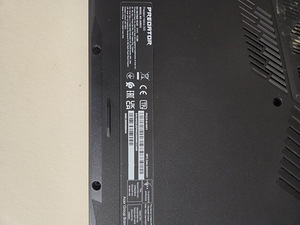 Sülearvuti Predator Helios 300 + Monitor AOC C27G1 + Muu (5 foto / 9)