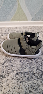 Adidas. Lasteaia jaoks (2 foto / 2)