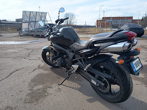 Yamaha FZ6-N (4 фото из 9)