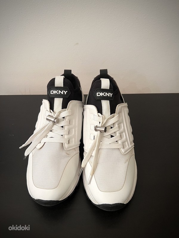Кроссовки DKNY, размер 40 - Tallinn - Мода, стиль и красота, Женская ...