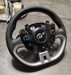 Fanatec gt pro rool qr1 (1 foto / 3)