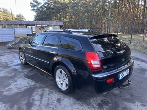 Chrjsler 300c (5 foto / 9)