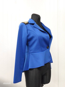 Пиджак в стиле peplum (2 фото из 3)