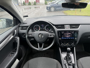 Skoda Octavia 2020 Premium CNG Automat (7 foto / 15)