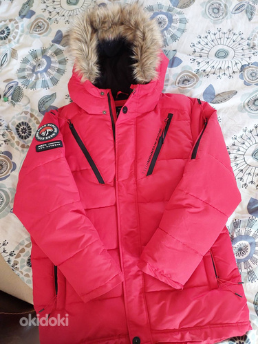 Зимняя куртка RESERVED размер164 см (фото #1)