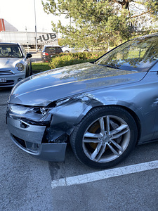 Audi A8 3.0 komplektne auto varuosadeks (3 foto / 10)
