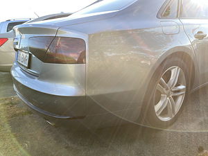 Audi A8 3.0 komplektne auto varuosadeks (7 foto / 10)