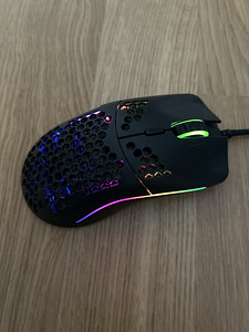Glorious Model O Gaming-Maus - schwarz, matt (4 foto / 4)